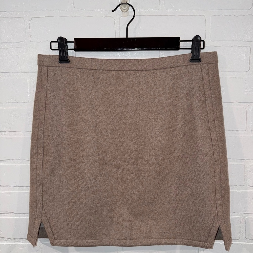 J. Crew Wool Viscose Blend Women’s Taupe Knit Mini Skirt